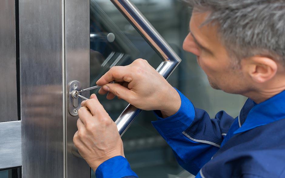 Saint-Rémy-de-Provence comment ouvrir une porte avec une radio